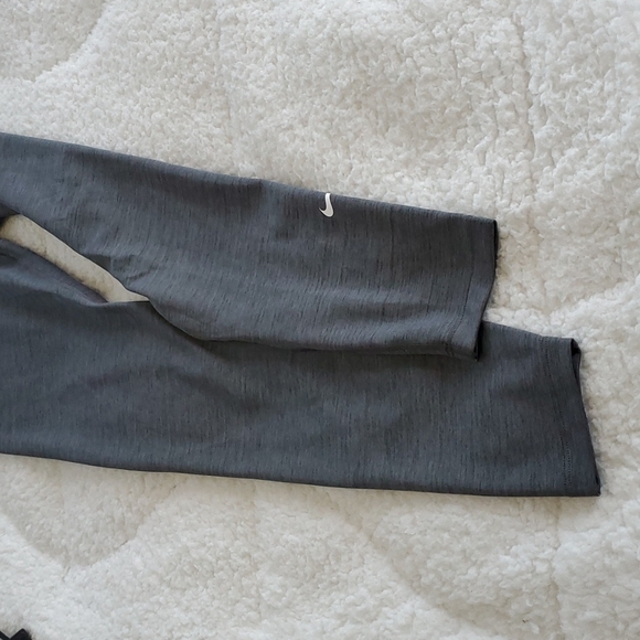 34. Nike Dry-FIT One Full length Leggings Grey - Picture 12 of 15
